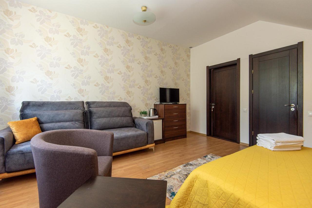 Guest House Pasaulio Krastas Palanga Exterior photo